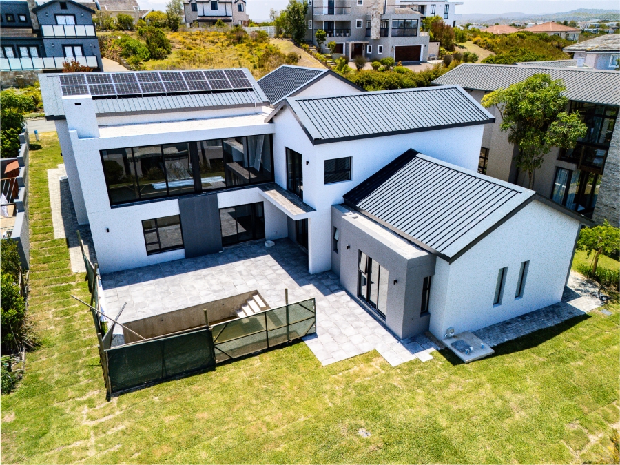 5 Bedroom Property for Sale in Pezula Golf Estate Western Cape